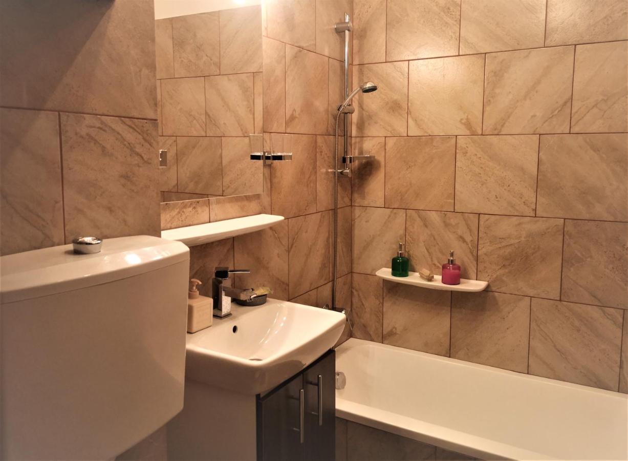 Apartament Anca ブカレスト エクステリア 写真