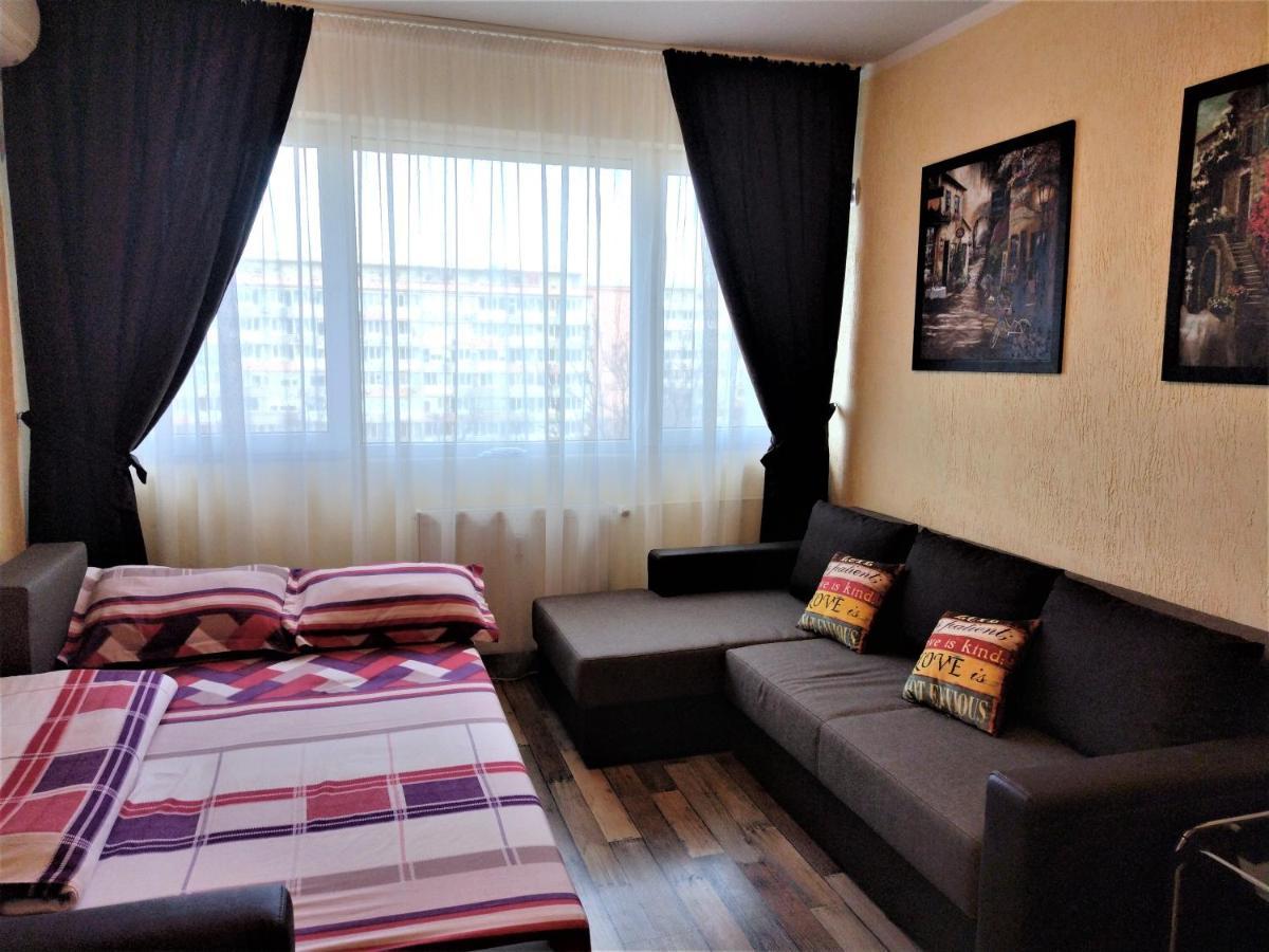 Apartament Anca ブカレスト エクステリア 写真