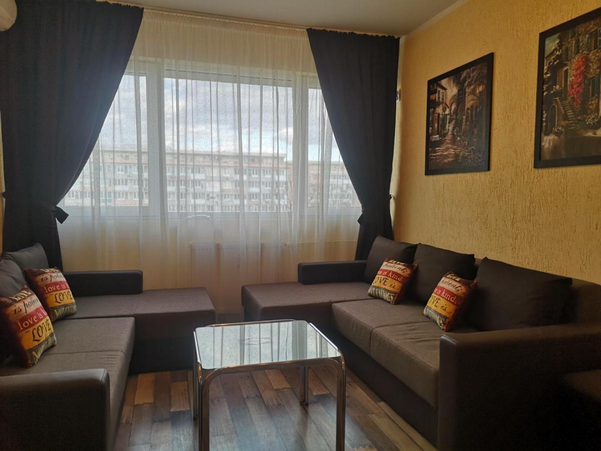 Apartament Anca ブカレスト エクステリア 写真